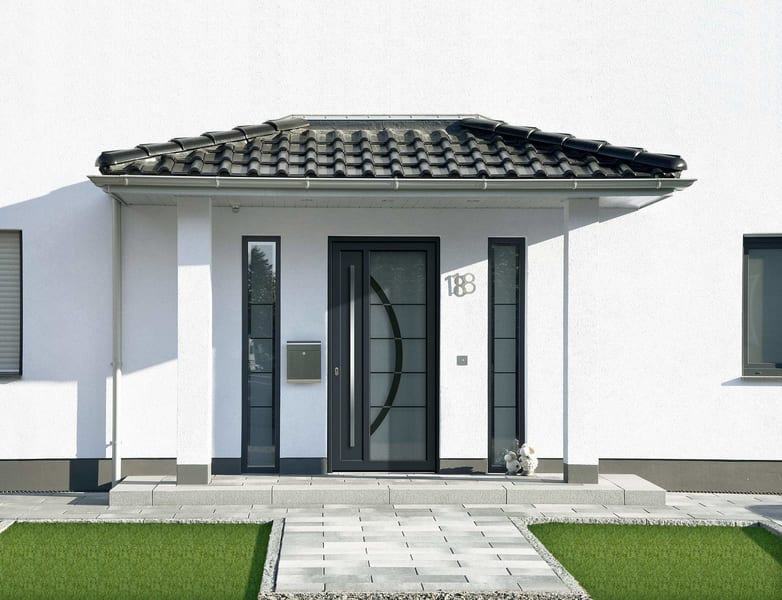 Kommerling door with sidelights